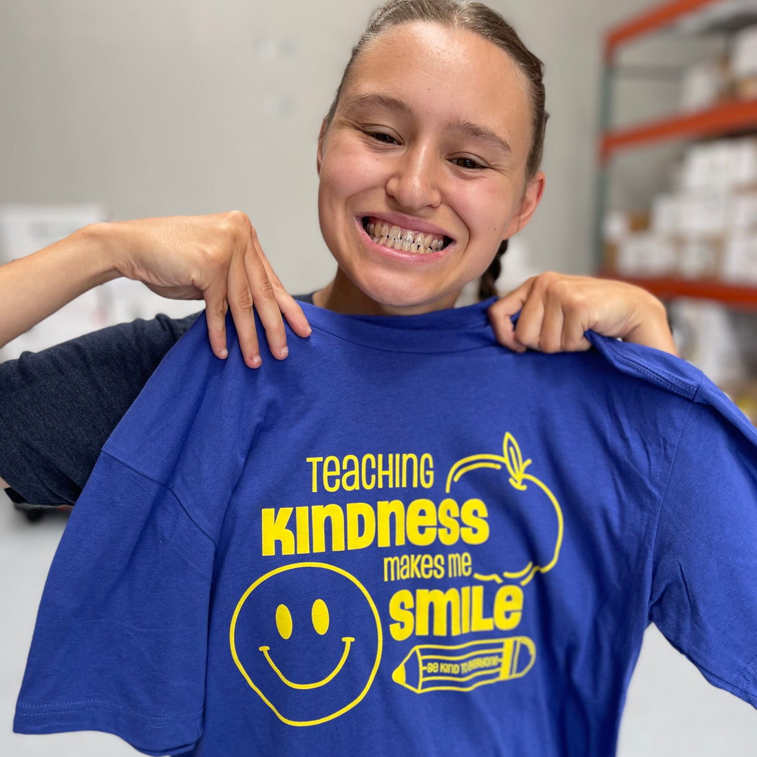 Teaching Smiles Be Kind to Everyone Tee