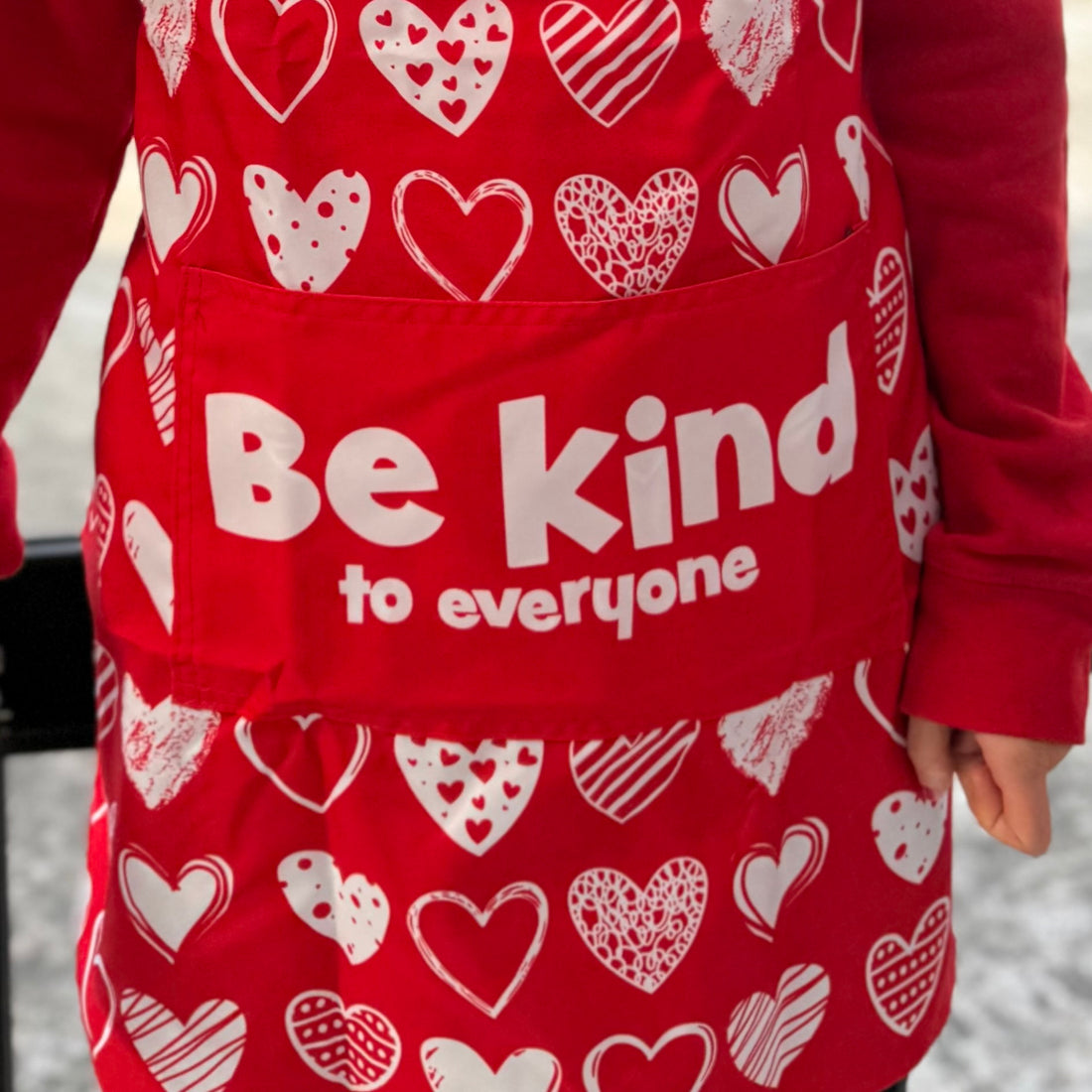 Hearts Apron - Valentine Be Kind to Everyone